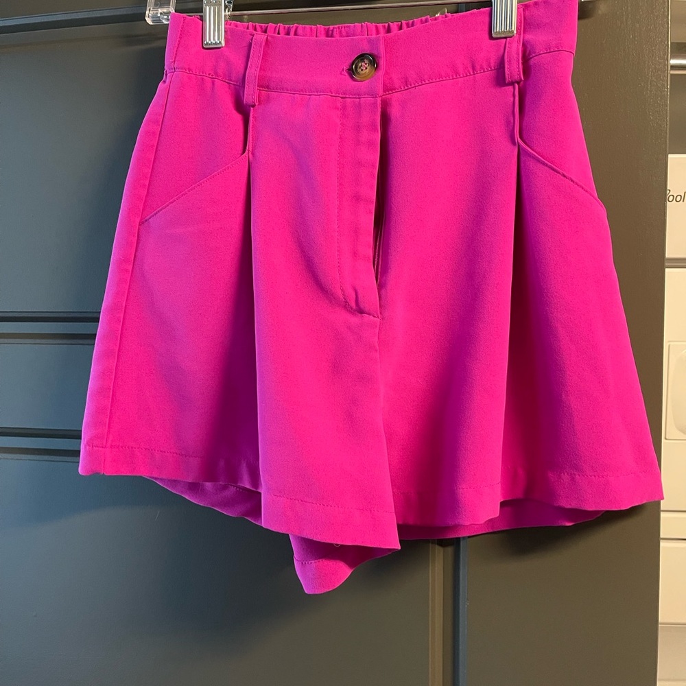 High waisted colored shorts